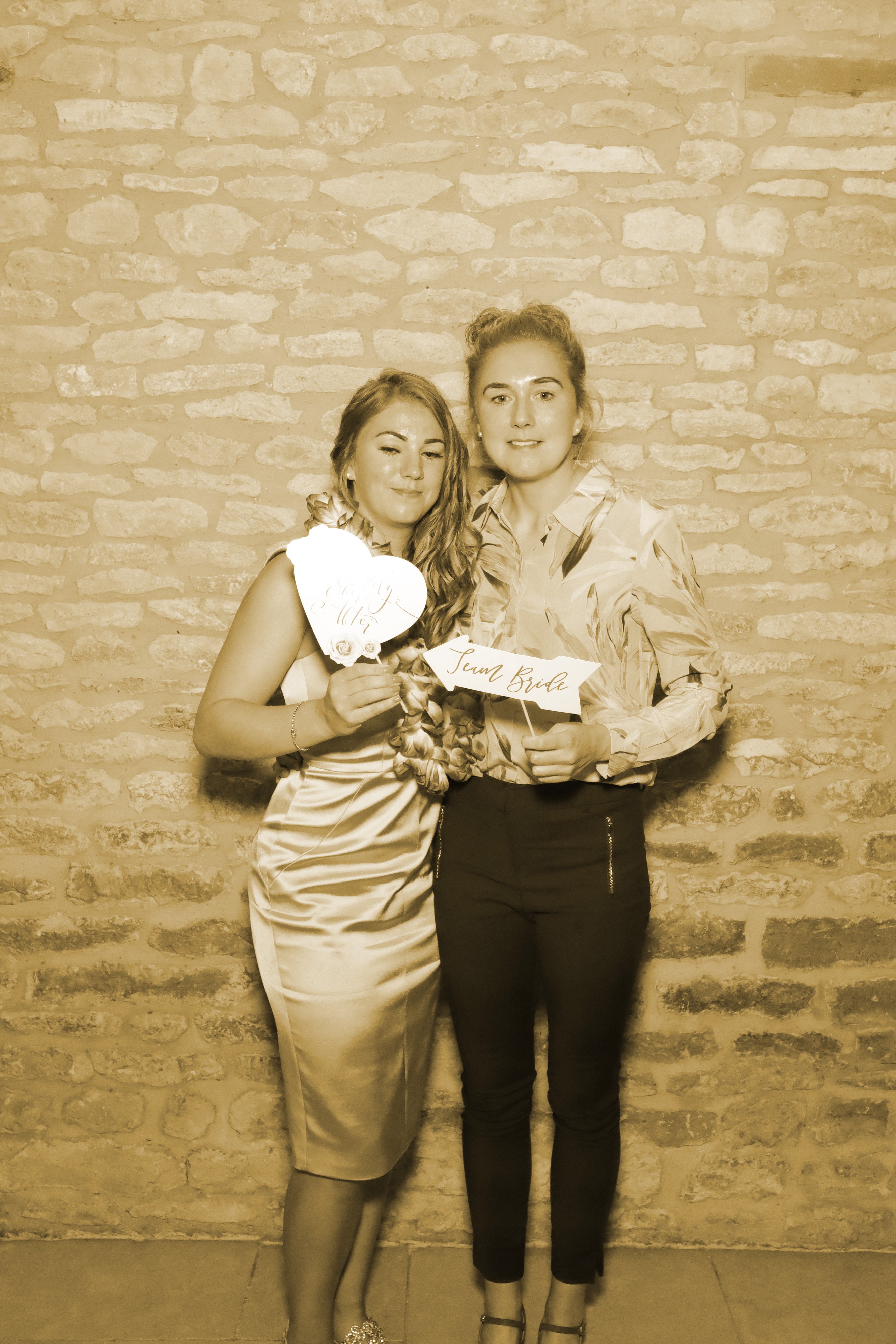 Natalie & Jack’s Wedding | View more photos from the event at gallery.myphotoboothexperience.co.uk/u/MyPhotoBoothExperienceLtd/Natalie-Jack’s-Wedding